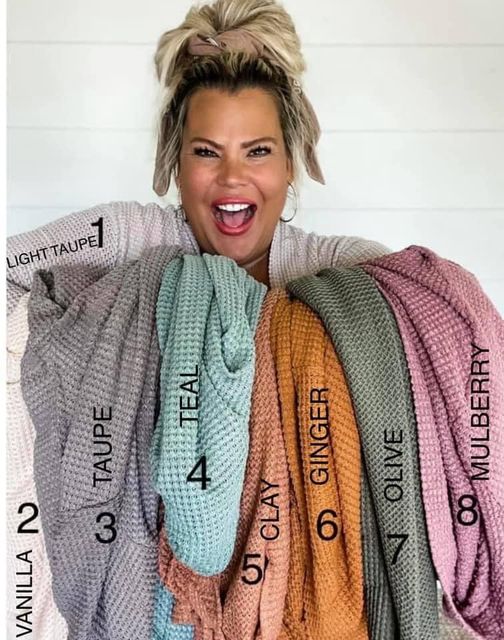 Lola Cardigan