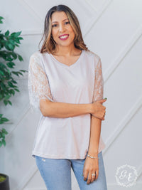 Montana Moon V-Neck Lace Short Sleeve Top in Grey