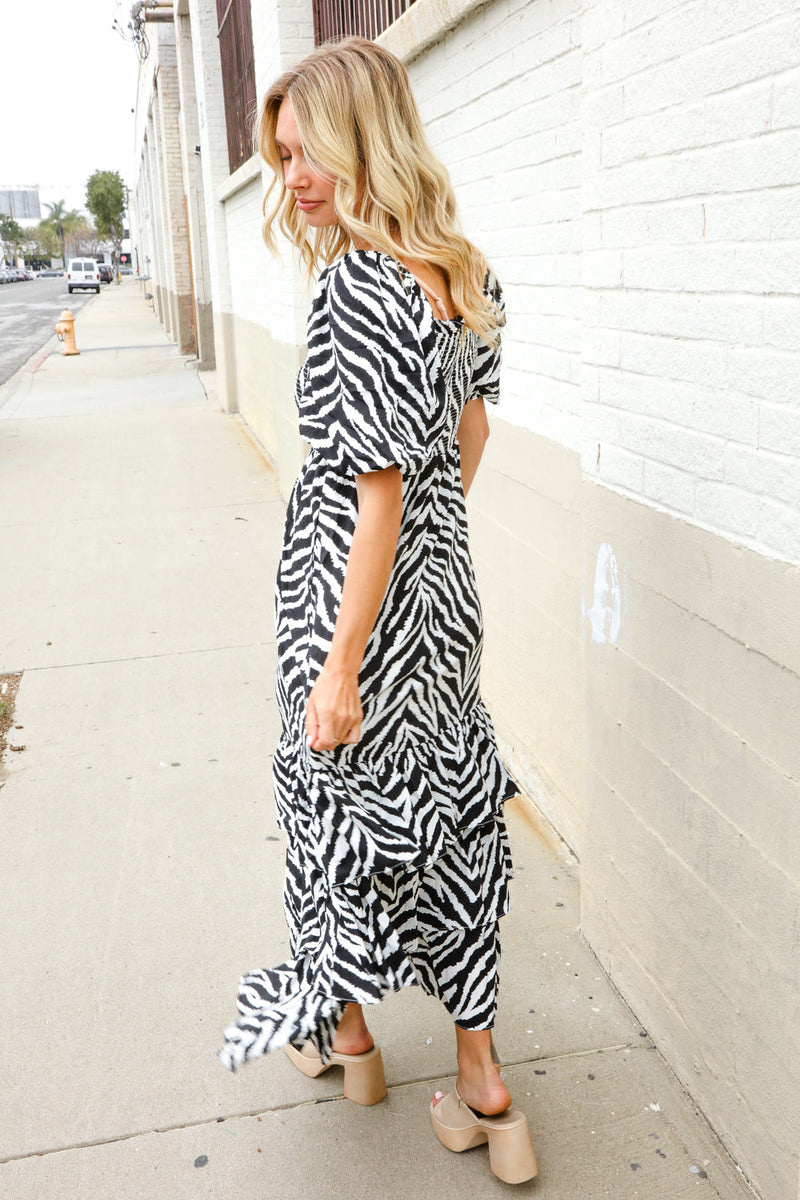 Look My Way Black/White Abstract Print Smocked Neck Maxi Dress