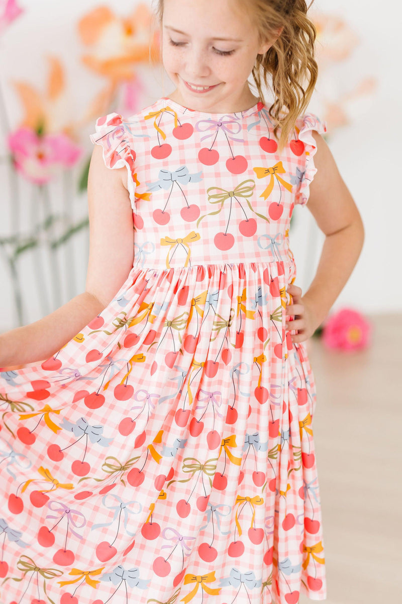 Retro Picnic Flutter Sleeve Twirl Dress