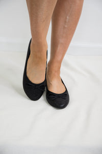Touch of Magic Flats in Black