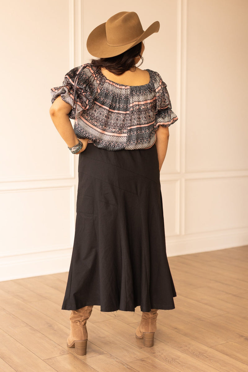 The Stella Black Linen Versi Dress