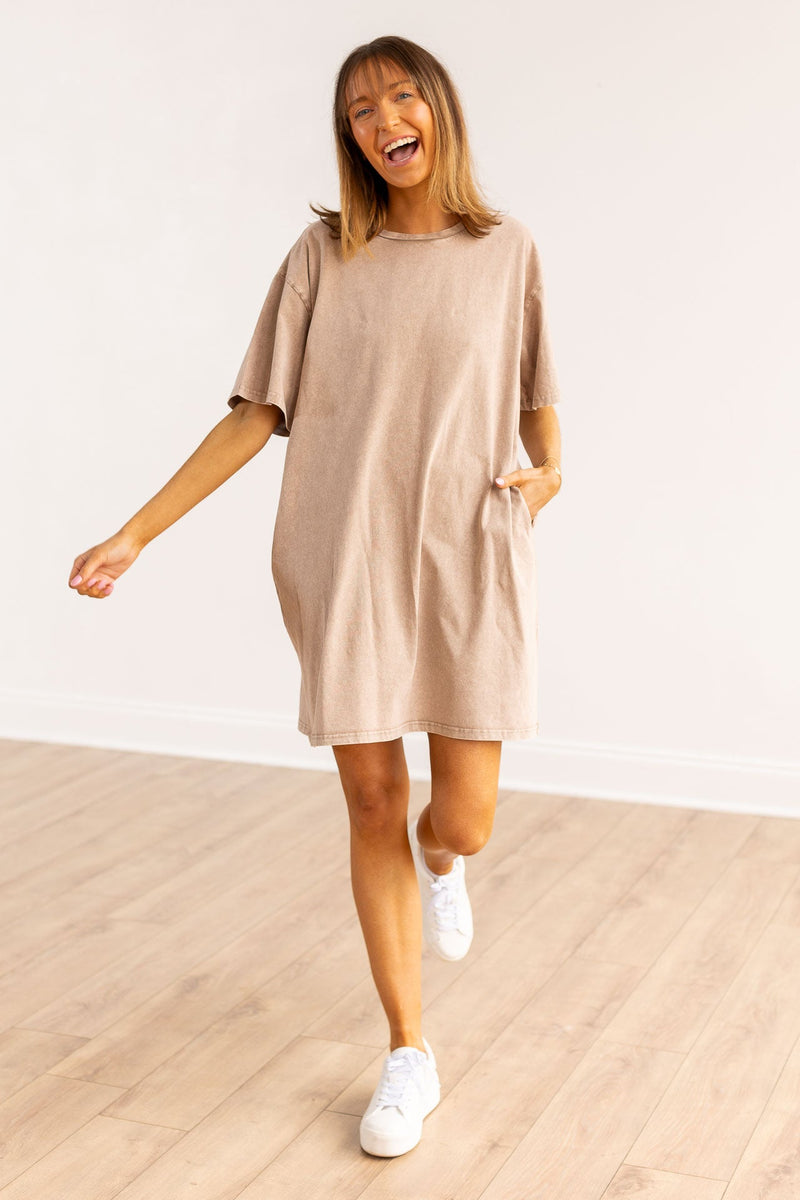 The Kiki Beige Wash Tee Shirt Dress With Pockets