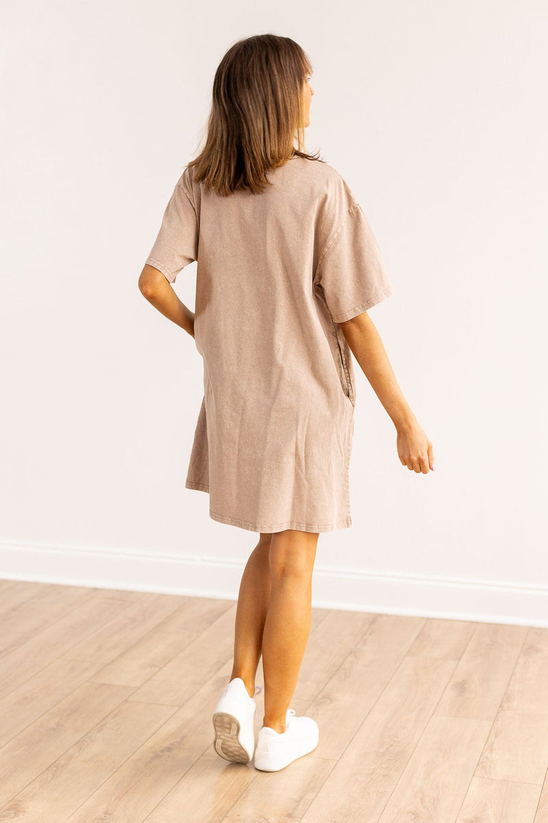 The Kiki Beige Wash Tee Shirt Dress With Pockets